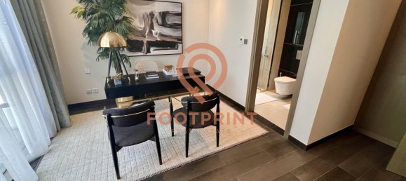 7 bedrooms Villa in Dubai, UAE No. 24635 10