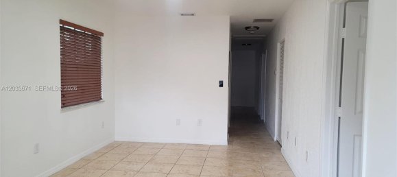 3 Schlafzimmer Villa in Miami, USA, Nr. 614961 4