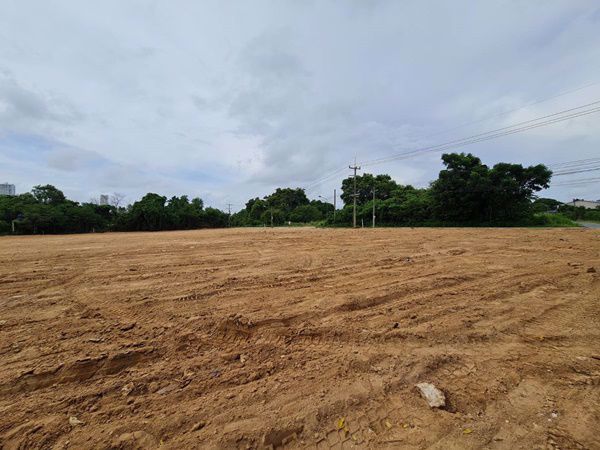  Commercial property in Bang Sare, Thailand No. 4939