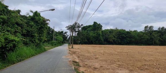  Commercial property in Bang Sare, Thailand No. 4939 7