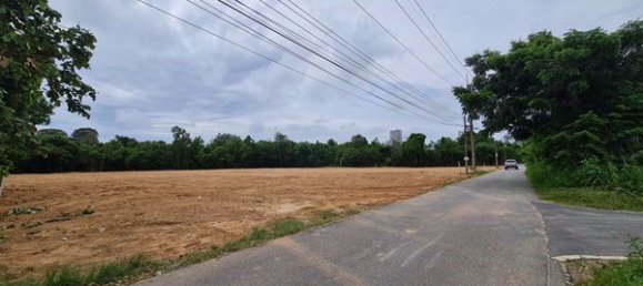  Commercial property in Bang Sare, Thailand No. 4939 4