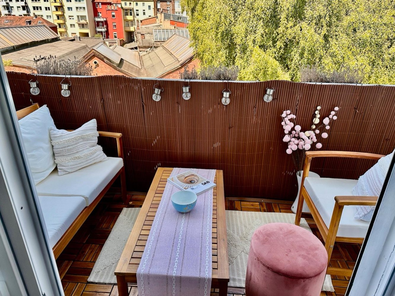 6 bedrooms Apartment in Duisburg, Germany No. 258174