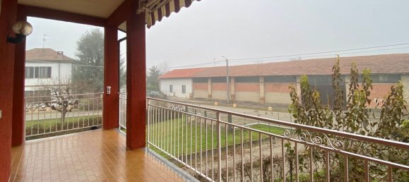 5-Zimmer Haus in Borgo Priolo, Italy, Nr. 238639 23