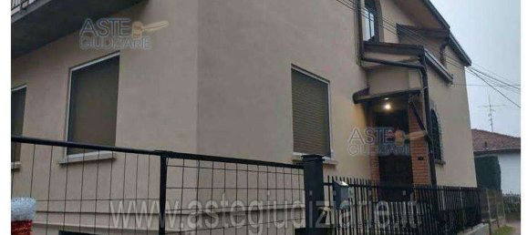 4-salle Appartement à Biandronno, Italy No. 3146 20