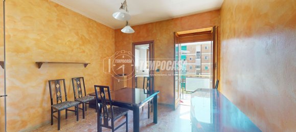 2 bedrooms Apartment in Turin, Italy No. 333847 10