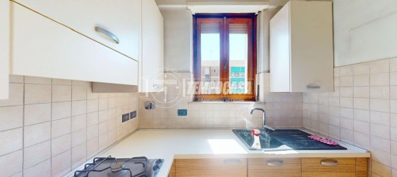 2 bedrooms Apartment in Turin, Italy No. 333847 15