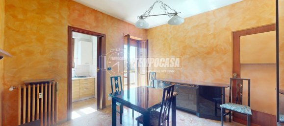 2 bedrooms Apartment in Turin, Italy No. 333847 11