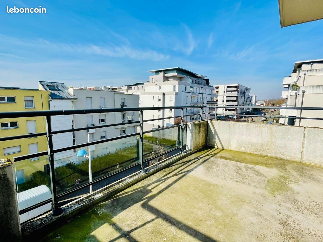 3 bedrooms Apartment in Strasbourg, France No. 97858