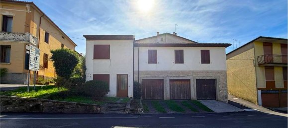 5 bedrooms House in Calvene, Italy No. 330160 2