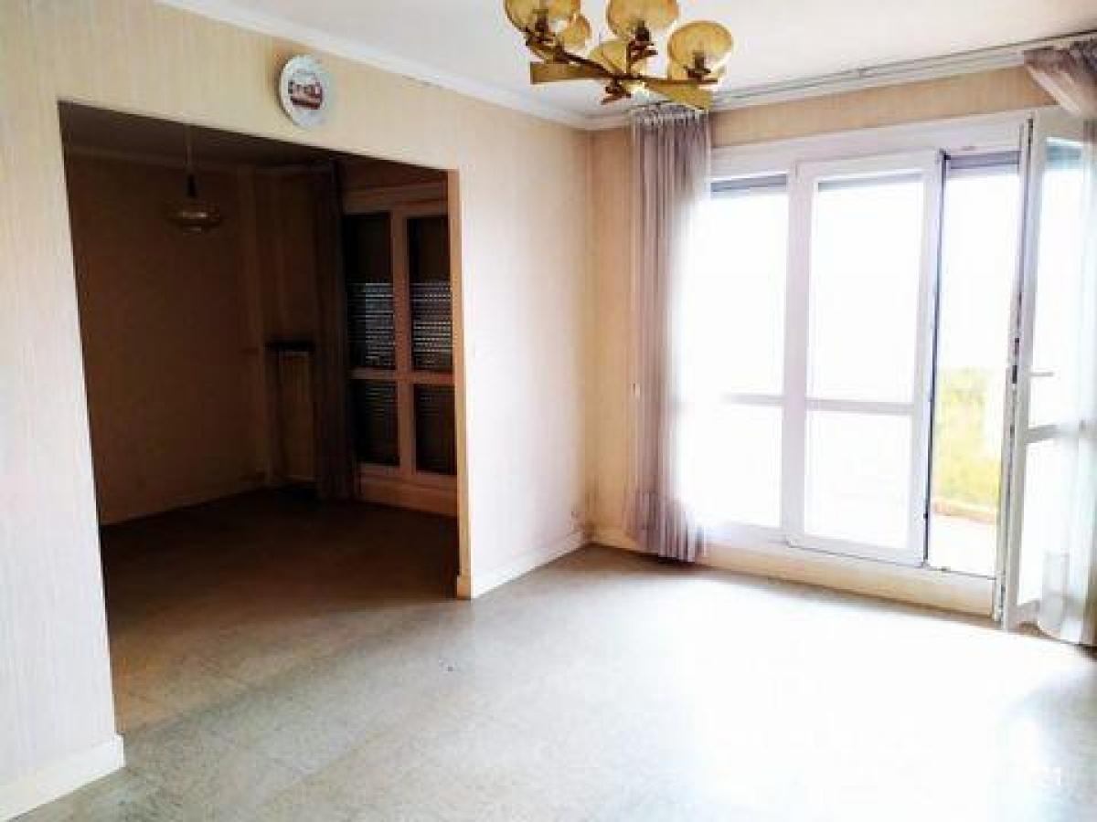 شقة 3 غرف نوم  في Tours, France رقم 8547