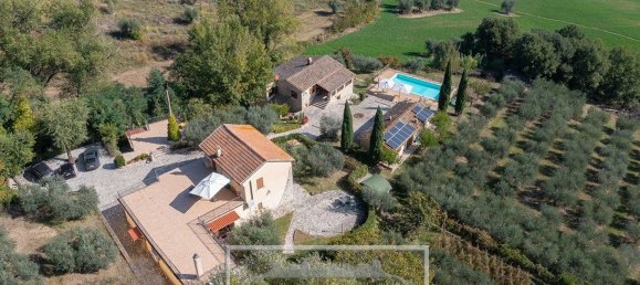 10 bedrooms House in Narni, Italy No. 314956 3