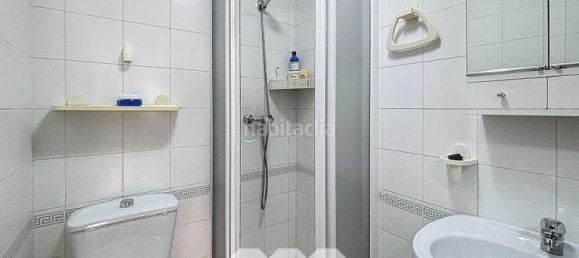 Apartamento de 4 dormitorios en Torre del Mar, Spain No. 45467 26