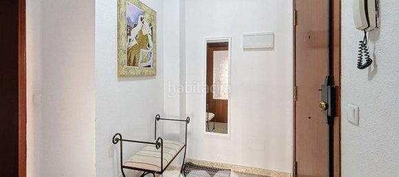 Apartamento de 4 dormitorios en Torre del Mar, Spain No. 45467 4