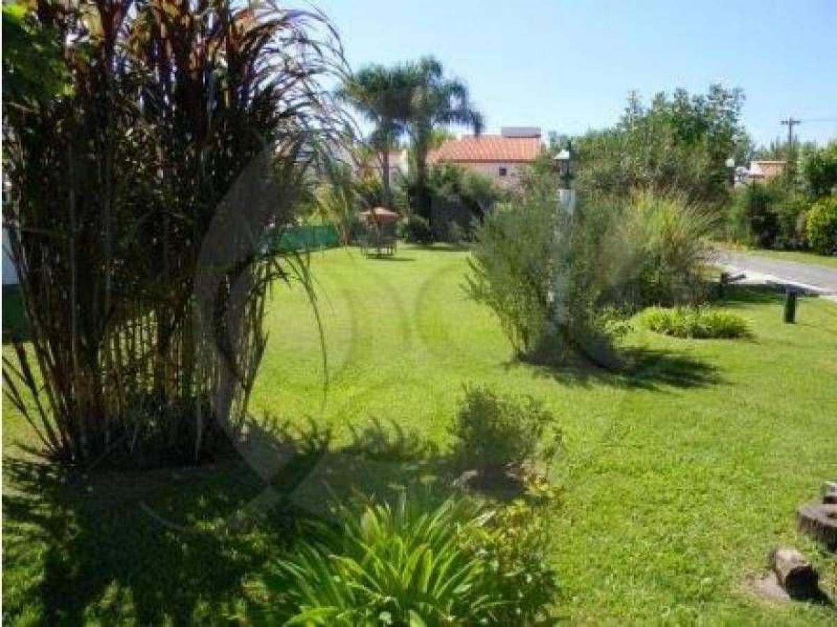 Grundstück in Escobar, Argentina, Nr. 110895