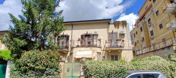 Apartamento de 5 dormitorios en Rome, Italy No. 301434 6