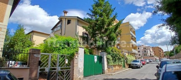 Apartamento de 5 dormitorios en Rome, Italy No. 301434 5