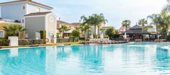 2 bedrooms Penthouse in Estepona, Spain No. 75322 13