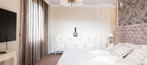 2 bedrooms Penthouse in Estepona, Spain No. 75322 4