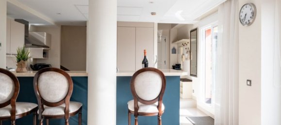 2 bedrooms Penthouse in Estepona, Spain No. 75322 9