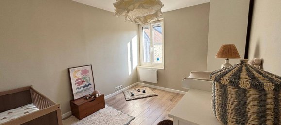 3 غرف نوم منزل في Le Mesnil-Saint-Denis, France رقم 329951 10