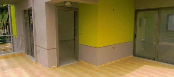 4 bedrooms Commercial property in Loutraki, Greece No. 7902 2