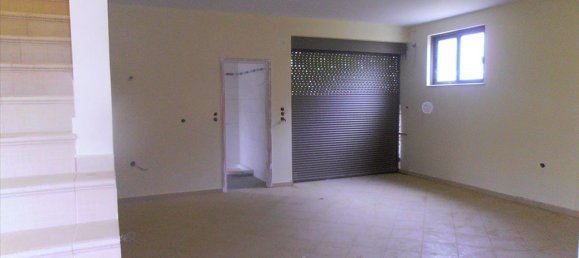 4 bedrooms Commercial property in Loutraki, Greece No. 7902 10