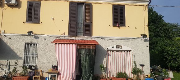 Casa de 8 divisões em Russi, Italy N.º 102327 9