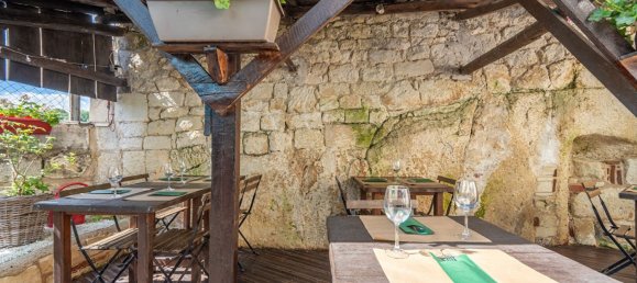 Дом с 5 комнатами в Лош, Франция № 216124 3