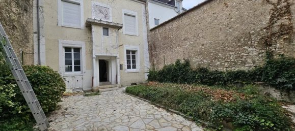 6 chambres Maison à Montargis, France No. 270666 2