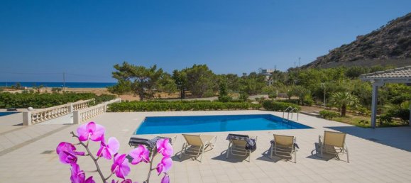 6 bedrooms Villa in Ierapetra, Greece No. 5526 2