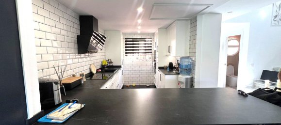 3 bedrooms Townhouse in Alhaurin el Grande, Spain No. 258220 2