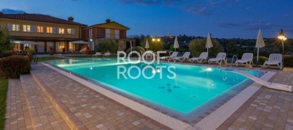 19-Zimmer Villa in Lucca, Italy, Nr. 51023 25