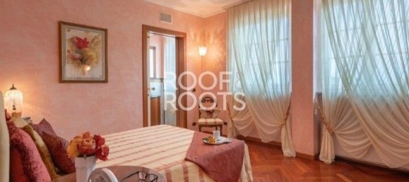 19-Zimmer Villa in Lucca, Italy, Nr. 51023 15