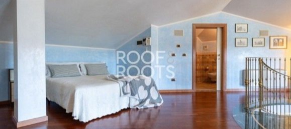 19-Zimmer Villa in Lucca, Italy, Nr. 51023 5