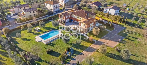 19-Zimmer Villa in Lucca, Italy, Nr. 51023 2