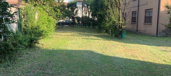 7-salle Villa à Fontanella, Italy No. 180023 9