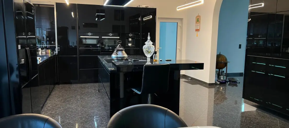 Villa de 6 habitaciónes en Solingen, Germany No. 287345 13