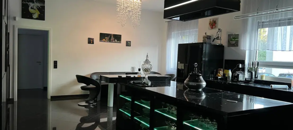 Villa de 6 habitaciónes en Solingen, Germany No. 287345 11