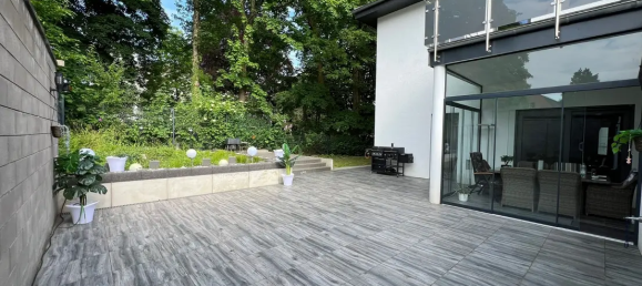 Villa de 6 habitaciónes en Solingen, Germany No. 287345 4