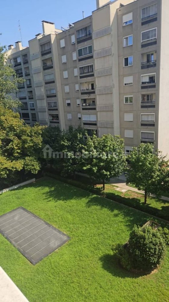 2 bedrooms Apartment in Bologna, Italy No. 368968