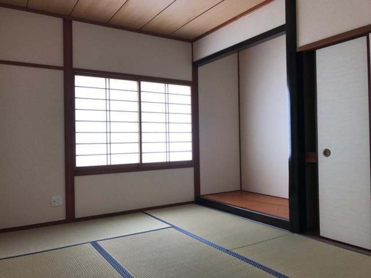 Casa de 4 dormitorios en Yamaguchi, Japan No. 9107