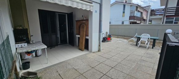 3 bedrooms House in Comacchio, Italy No. 351490 13