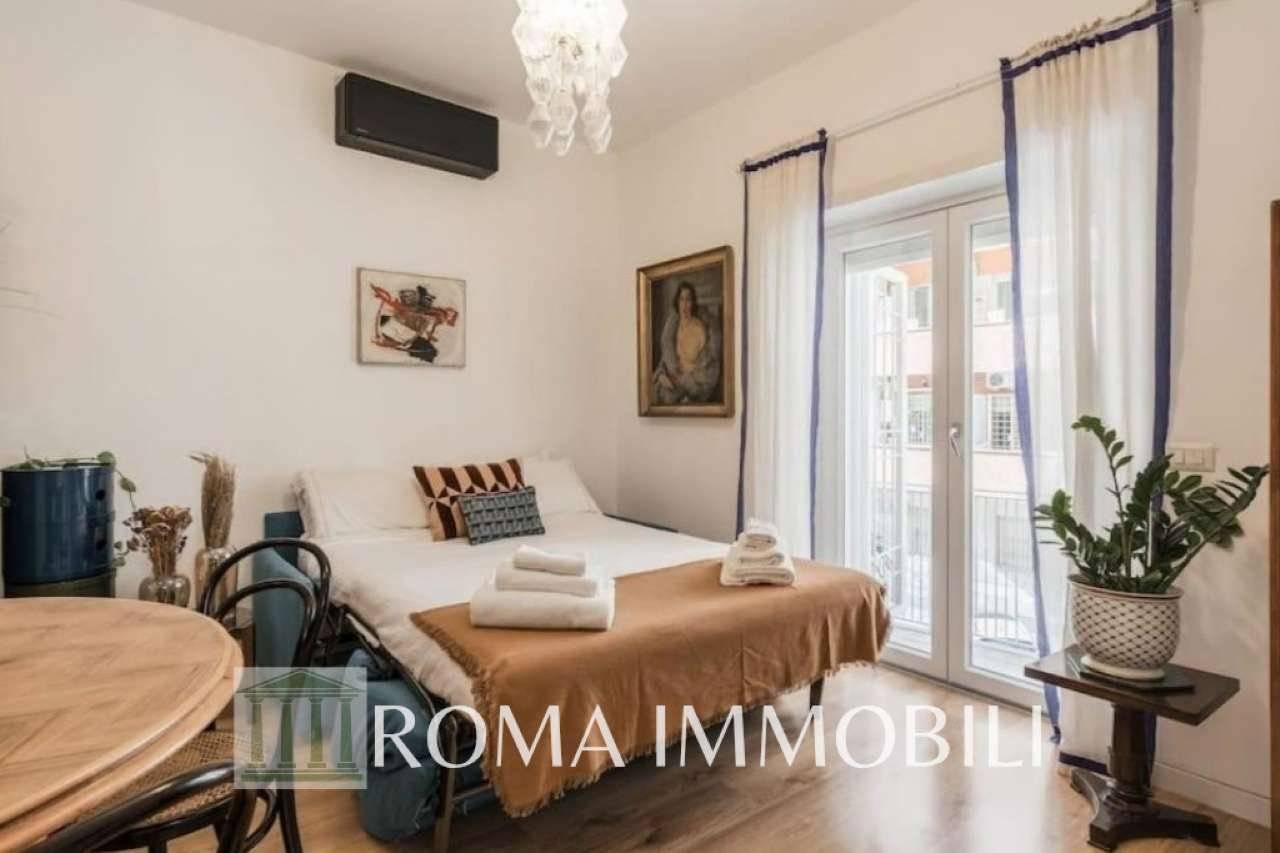 3 rooms Hotel in Rome, Italy No. 222367