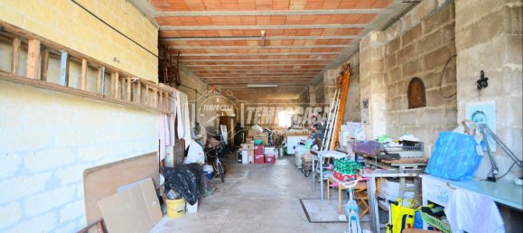 Вилла с 6 комнатами в Путиньяно, Италия № 114813 28