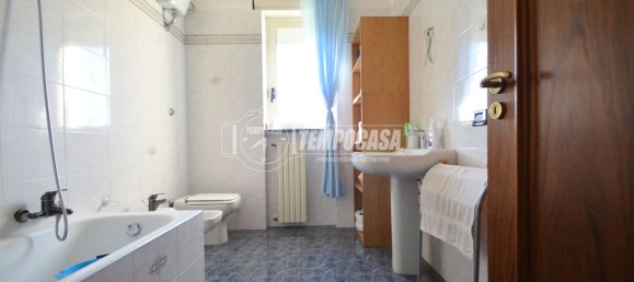 Вилла с 6 комнатами в Путиньяно, Италия № 114813 15