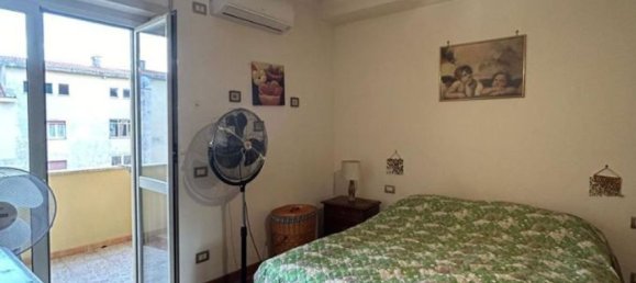 6 rooms Apartment in Rome, Italy No. 190266 10