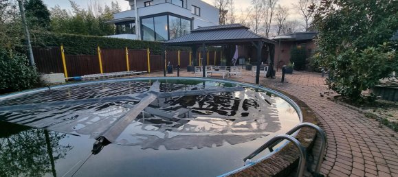 5 bedrooms Bungalow in Offenbach, Germany No. 334402 4