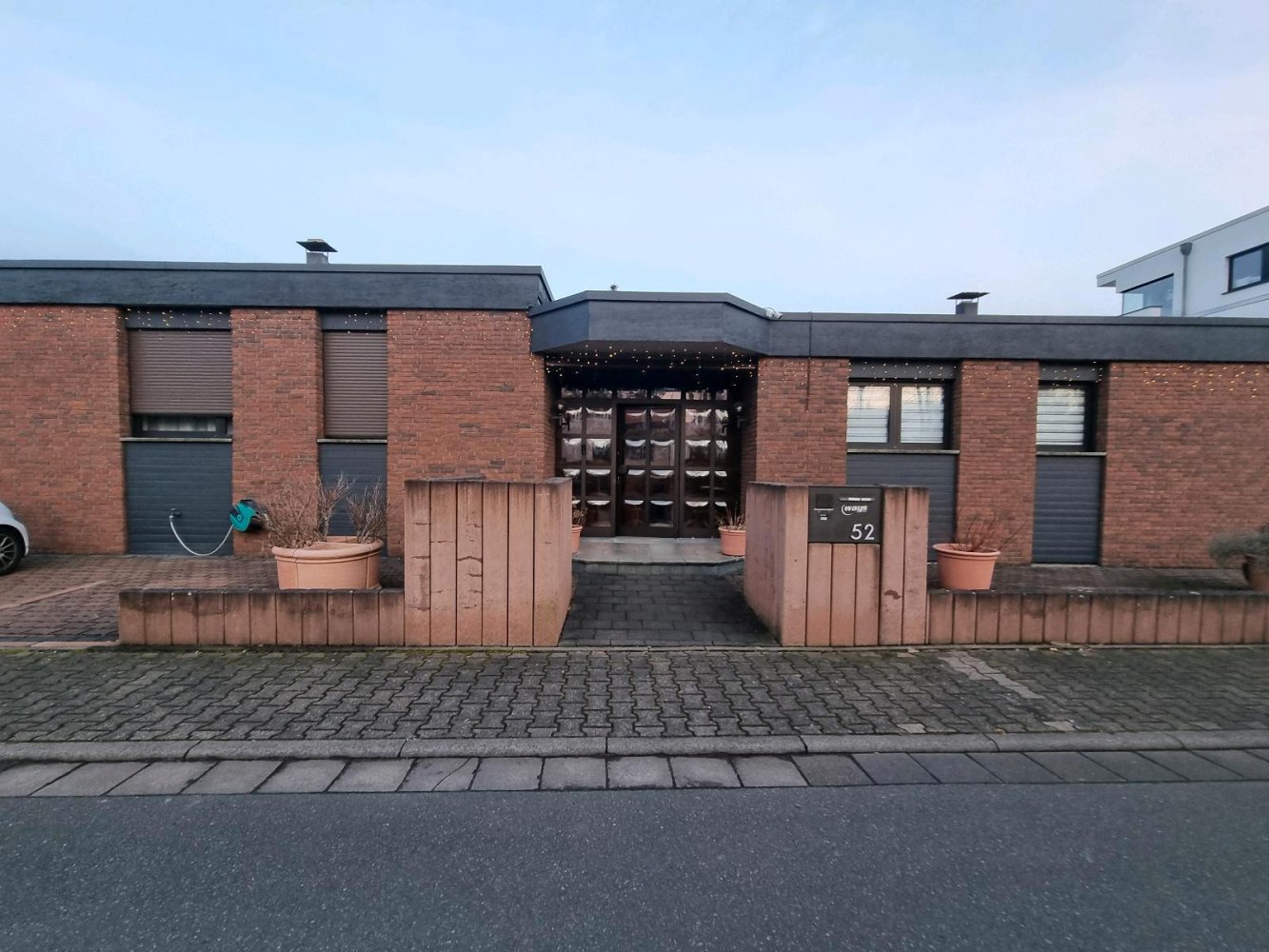 5 bedrooms Bungalow in Offenbach, Germany No. 334402