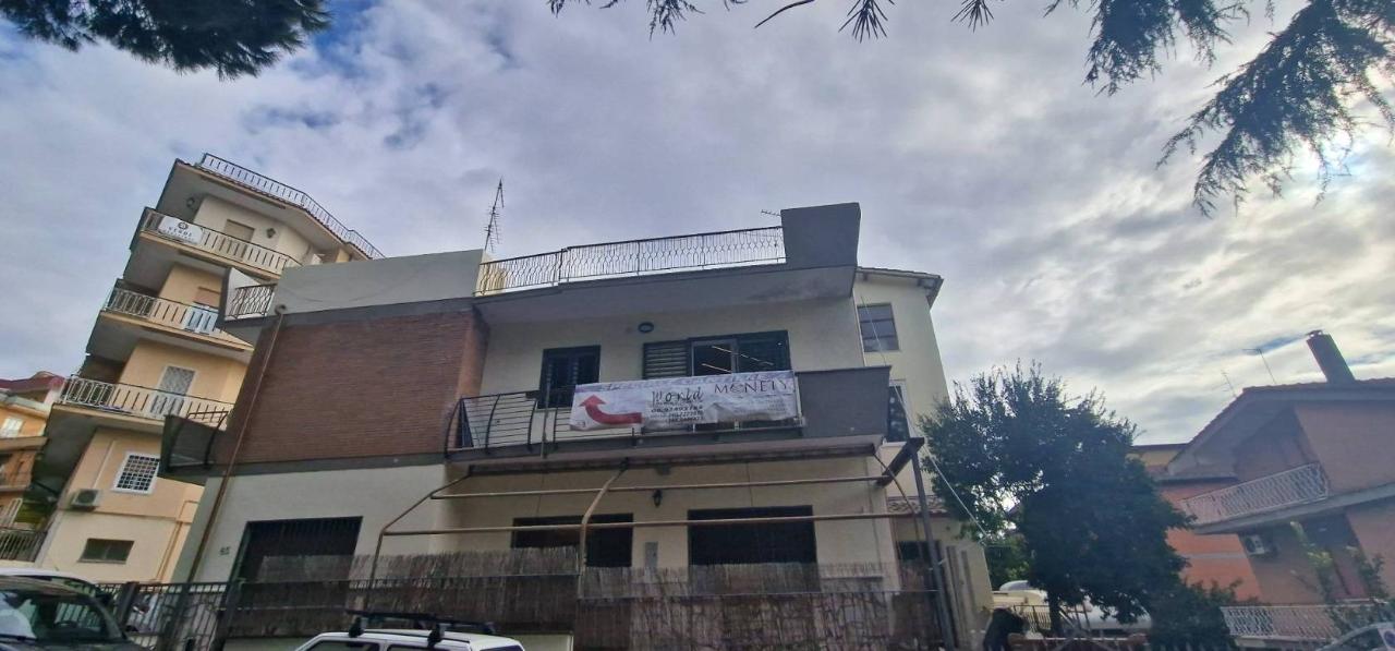 Apartamento de 3 habitaciónes en Genzano di Roma, Italy No. 156196