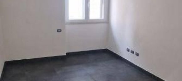 Apartamento de 3 habitaciónes en Genzano di Roma, Italy No. 156196 7